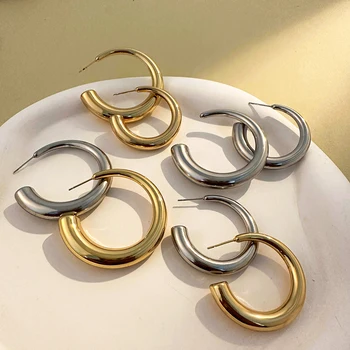  Модные золотые серьги-кольца из нержавеющей стали для женщин Лаконичный стиль Геометрические серьги Huggie Statement Ювелирные изделия Аксессуары