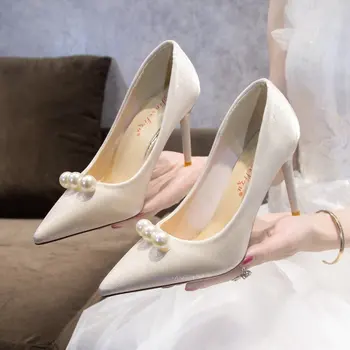 Хорошие новые женские туфли Красивые женские туфли Остроконечные белые жемчуговые высокие каблуки 8 см шпилька Красный свадебный пари Обувь Шпилька