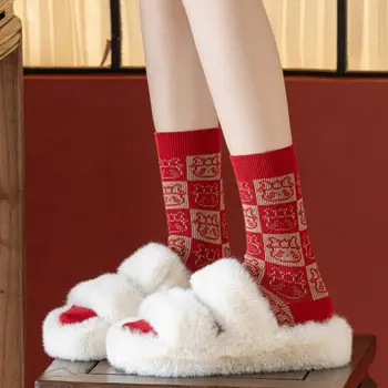 Хлопок Новый год Красные носки Утолщение решетки Средние трубчатые носки Женские чулочно-носочные изделия Утолщение Спальный пол Носки
