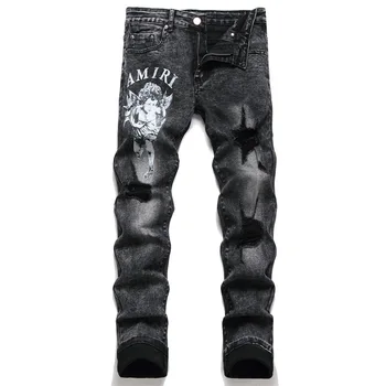 Мужские джинсы Облегающие эластичные черные кожаные этикетки с печатью на отверстии Модная уличная одежда Мужские рваные джинсы Джинсовые брюки полной длины